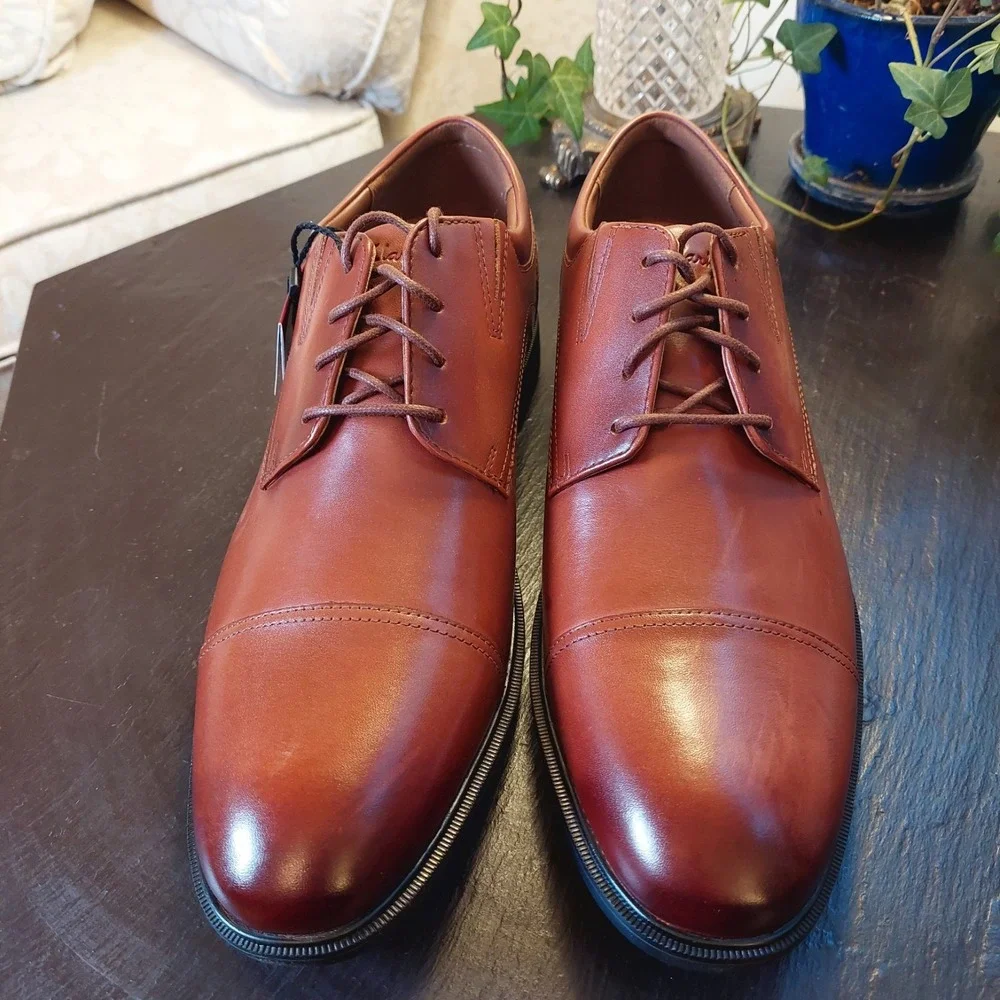 Clarks Men's Stedwell Cap Toe Lace-Up Oxford Dark Tan Leather Size 11M NEW!
